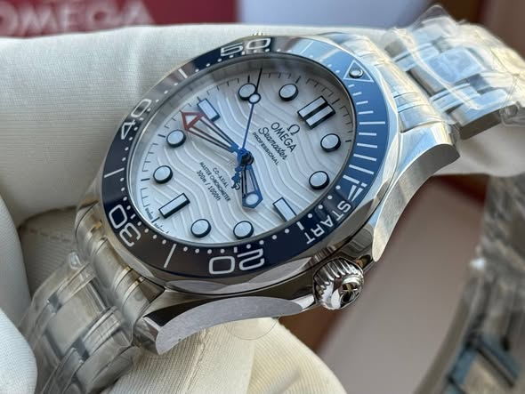 Omega Seamaster Diver 300m Master Co-Axial America’s Cup Special Edition