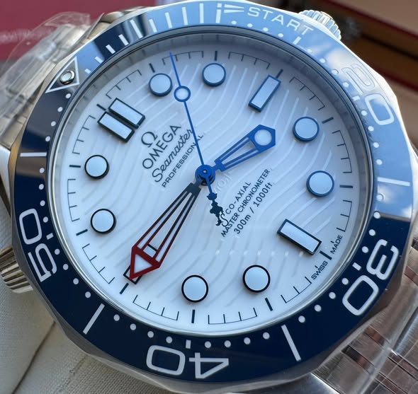Omega Seamaster Diver 300m Master Co-Axial America’s Cup Special Edition