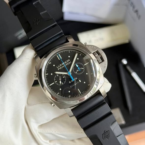 Panerai Luminor 1950 Rattrapante 8 Days Titanio PAM00427